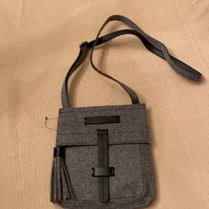 Sherpani crossbody wool purse. Great small purse.